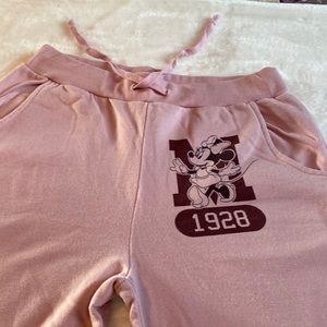 Disney Minnie mouse sweatpants with pockets size medium